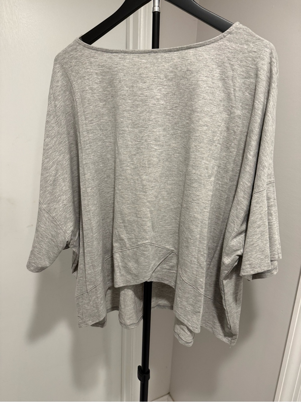 Emerald Light Gray Relaxed Boatneck Short Sleeve Top - Picture 4 of 10